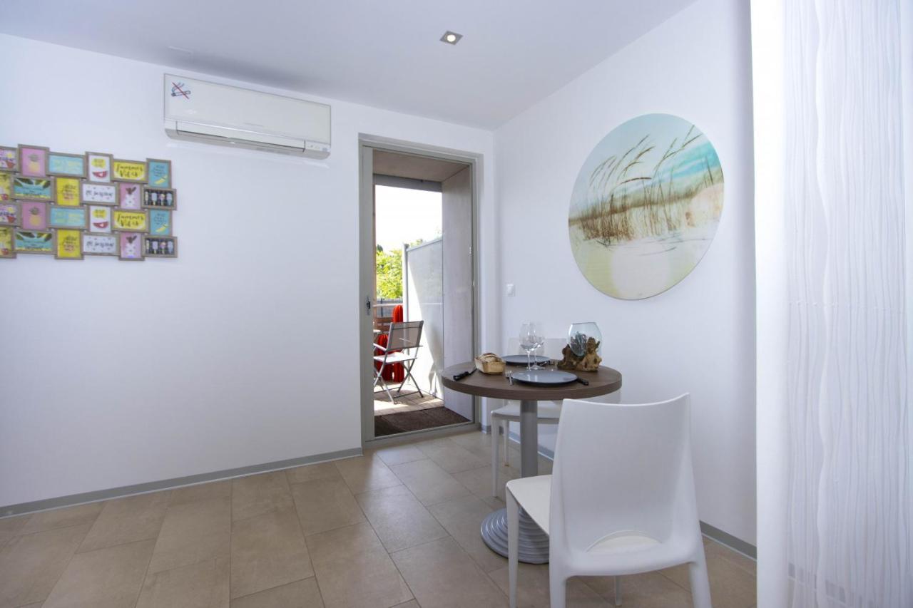 Studio Alon Ideal Pour Vos Vacances Ou Sejours Pros Saint-Cyr-sur-Mer Zewnętrze zdjęcie
